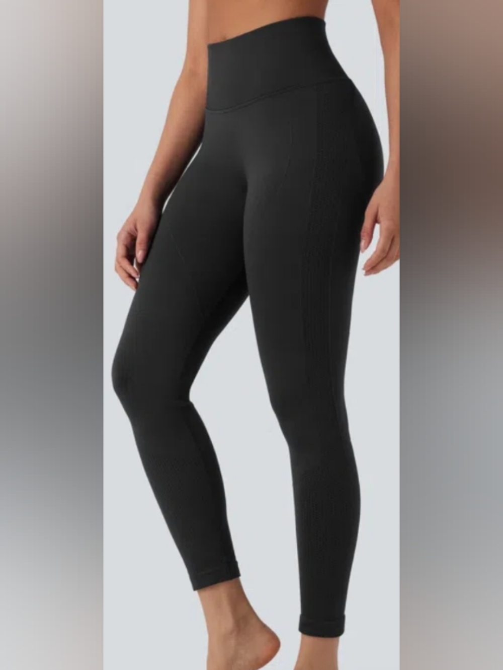 New Halara small black leggings